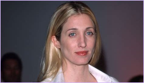 Carolyn Bessette-Kennedy Cause Of Death How Did Carolyn Bessette-Kennedy Die?